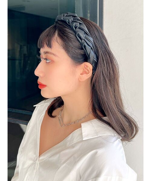 GYDA(ジェイダ)の「クロシェットボリュームカチューシャ(カチューシャ・レディース・ブラック/オフホワイト・FREE)」の2枚目の写真