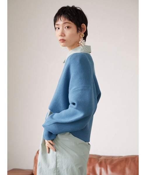 armonia(アルモニーア)の「armonia.短丈ニットカーデ(カーディガン/ボレロ・レディース・ベージュ/ブルー・FREE)」の11枚目の写真