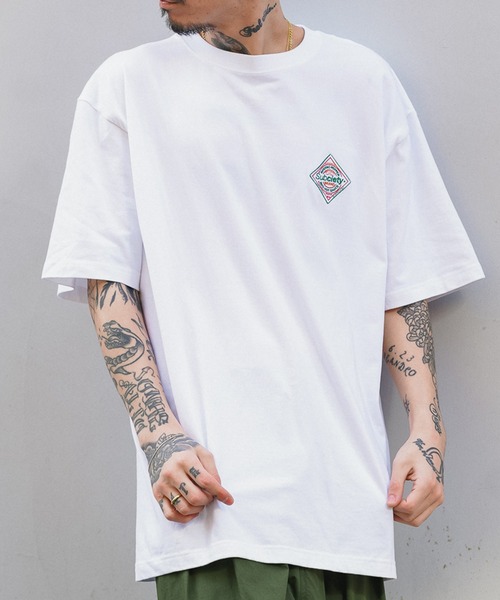 Subciety（サブサエティ）の「PEPPER TEE（Tシャツ/カットソー・メンズ・ホワイト/カーキ/ブラック・X-LARGE/MEDIUM/XX-LARGE/SMALL/LARGE）」の14枚目の写真