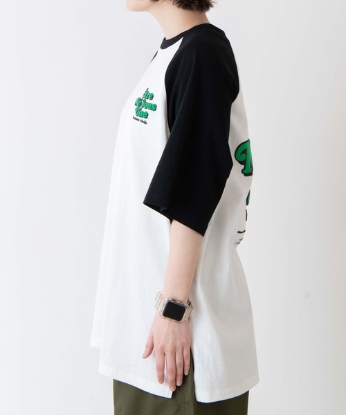 WEGO(ウィゴー)の「WEGO/グラフィックラグランBIGT(Tシャツ/カットソー・レディース・ダークグリーン/ブルー/イエロー/ブラック・SMALL/MEDIUM)」の6枚目の写真