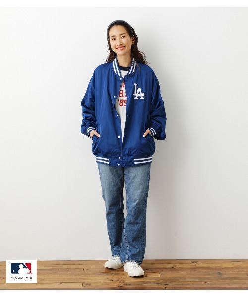 RODEO CROWNS WIDE BOWL（ロデオクラウンズワイドボウル）の「MLB TEAM スタジアムブルゾン（スタジャン・レディース・グリーン/ネイビー/ブルー・FREE）」の7枚目の写真