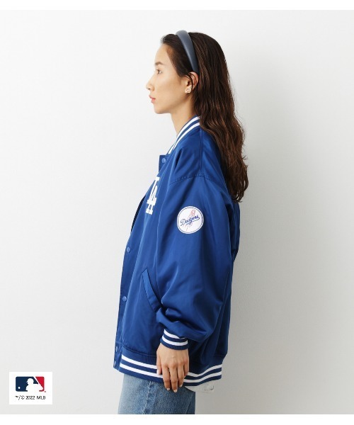 RODEO CROWNS WIDE BOWL（ロデオクラウンズワイドボウル）の「MLB TEAM スタジアムブルゾン（スタジャン・レディース・グリーン/ネイビー/ブルー・FREE）」の9枚目の写真