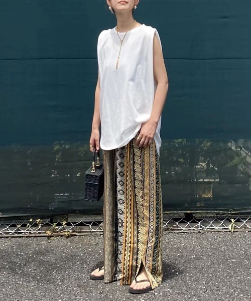 CORNERS（コーナーズ）の「CORNERS by KR　エスニックストライプワイドパンツ（その他パンツ・レディース・レッド/ピンク/イエロー/ブルー・M/L）」の22枚目の写真