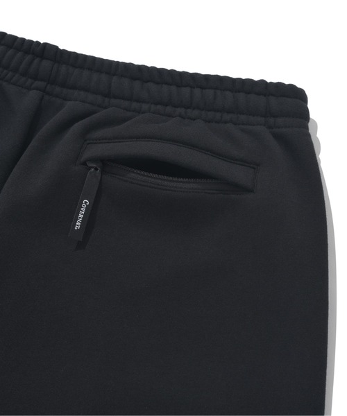 COVERNAT(カバーナット)の「【COVERNAT】C LOGO SWEAT SHORTS / カバーナット Cロゴ スウェット ショートパンツ(スウェットパンツ・メンズ・ブラック/グレー/ヘザーグレー・SMALL/MEDIUM/LARGE)」の8枚目の写真