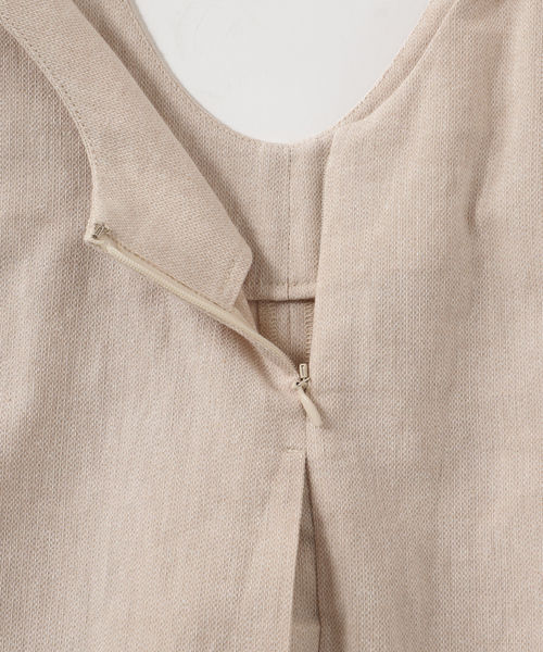 B.C STOCK（ベーセーストック）の「コットンリネン ボックスプリーツフレアサロペット（サロペット/オーバーオール・レディース・アイボリー/グリーン/ベージュ・FREE）」の5枚目の写真