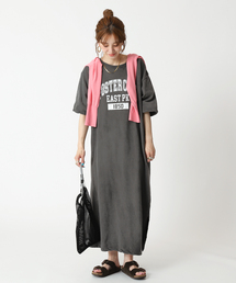 College カットワンピース
