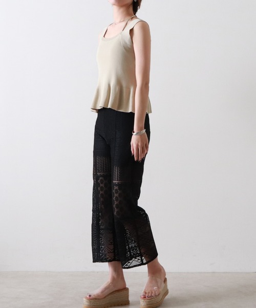 Cheek(チーク)の「ホルターネックニットプルオーバー(ニット/セーター・レディース・ネイビー/レッド/アイボリー・MEDIUM)」の9枚目の写真