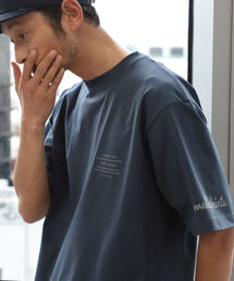 B:MING by BEAMS（ビーミングバイビームス）の「MALIBU SHIRTS x B:MING by BEAMS / 別注 LAND AND  WATER Tシャツ(セットアップ対応)（Tシャツ/カットソー・メンズ）」