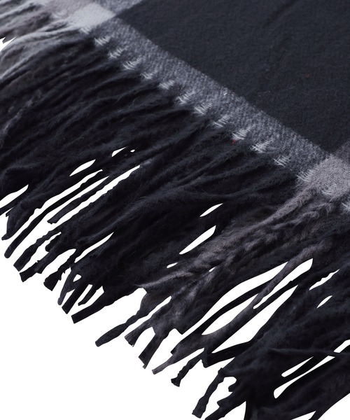 MILKFED.（ミルクフェド）の「BAR LOGO PLAID STOLE（ストール/ショール・レディース・ブラック/ブラウン/オフホワイト・ONE SIZE）」の9枚目の写真