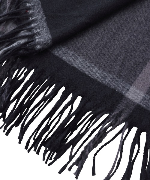 MILKFED.（ミルクフェド）の「BAR LOGO PLAID STOLE（ストール/ショール・レディース・ブラック/ブラウン/オフホワイト・ONE SIZE）」の11枚目の写真