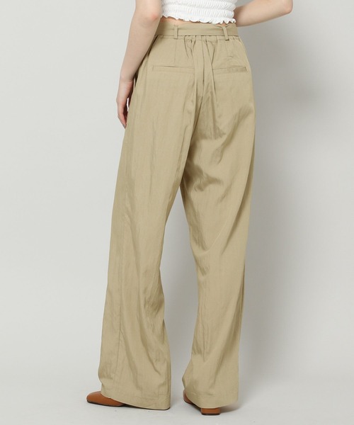 ALAND（エーランド）の「3.3Field Trip／BELTED SLACKS　2299895（スラックス・レディース・ブラック/カーキ/クリーム・FREE）」の14枚目の写真