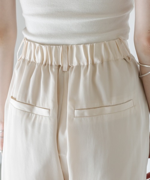 mystic(ミスティック)の「セットUPタックパンツ(その他パンツ・レディース・ネイビー/アイボリー・FREE)」の13枚目の写真