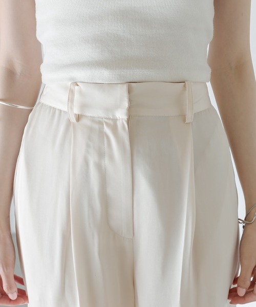 mystic(ミスティック)の「セットUPタックパンツ(その他パンツ・レディース・ネイビー/アイボリー・FREE)」の14枚目の写真