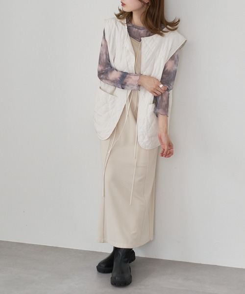 Kastane(カスタネ)の「【2022AWアイテム/WEB限定カラーあり】キルティングベスト(ベスト・レディース・ブラック/オフホワイト/カーキ/ピンク・FREE)」の11枚目の写真