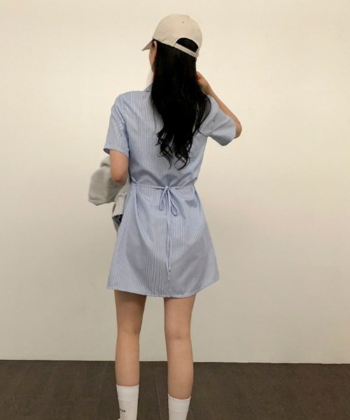 SONA（ソナ）の「[BELLIDE MADE] ストライプショートスリーブシャツドレス（ワンピース・レディース・ネイビー/ブルー・FREE）」の11枚目の写真