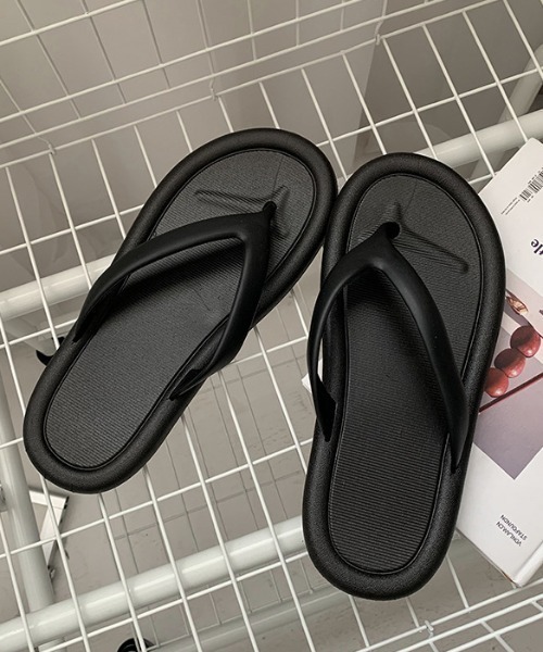 MANGROVE(マングローブ)の「BASICトングサンダル(サンダル・レディース・ホワイト/ブラック/パープル/オレンジ・MEDIUM/LARGE)」の3枚目の写真