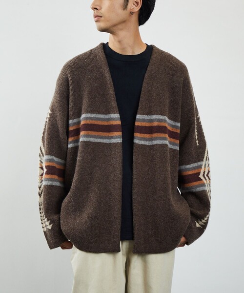 PENDLETON(ペンドルトン)の「PENDLETON/ペンドルトン ペンドルトン 別注 KNIT CARDIGAN/ジャカード ニット カーディガン(カーディガン/ボレロ・メンズ・オフホワイト/ブラウン/ブラック・MEDIUM/LARGE)」の16枚目の写真