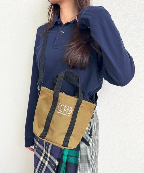 FREDRIK PACKERS（フレドリックパッカーズ）の「【FREDRIK PACKERS】1000D DRAWSTRING TOTE MINI（トートバッグ・レディース・ブラック/ベージュ/レオパード/マルチ・FREE）」の21枚目の写真