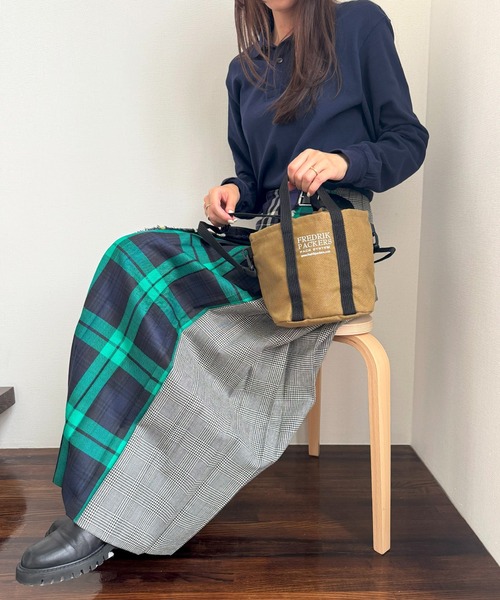 FREDRIK PACKERS（フレドリックパッカーズ）の「【FREDRIK PACKERS】1000D DRAWSTRING TOTE MINI（トートバッグ・レディース・ブラック/ベージュ/レオパード/マルチ・FREE）」の22枚目の写真