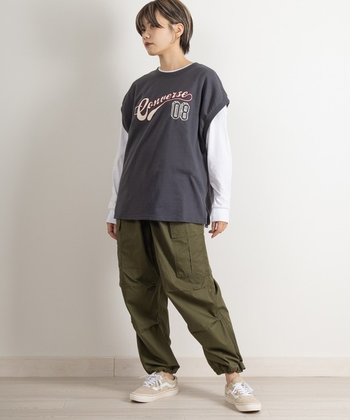 CONVERSE(コンバース)の「【CONVERSE/コンバース】カレッジロゴアップリケスウェットベスト/ビッグシルエット/ユニセックス(ベスト・レディース・チャコールグレー/アッシュグレー/ネイビー/ワイン・M/L/XL)」の11枚目の写真