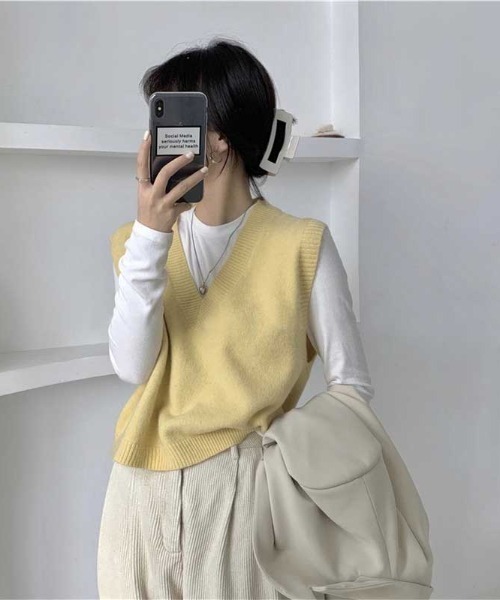 Vipoa（ヴィポア）の「Vネックベーシックベスト（ベスト・レディース・グレー/ブルー/イエロー/アイボリー/ブラック/ホワイト・FREE）」の18枚目の写真