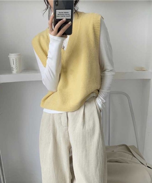 Vipoa（ヴィポア）の「Vネックベーシックベスト（ベスト・レディース・グレー/ブルー/イエロー/アイボリー/ブラック/ホワイト・FREE）」の15枚目の写真