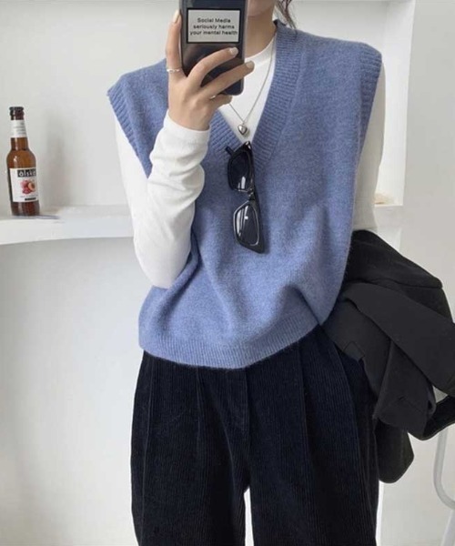 Vipoa（ヴィポア）の「Vネックベーシックベスト（ベスト・レディース・グレー/ブルー/イエロー/アイボリー/ブラック/ホワイト・FREE）」の16枚目の写真