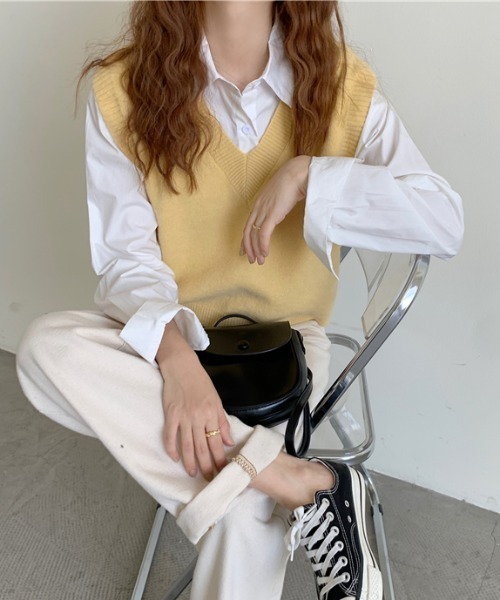 Vipoa（ヴィポア）の「Vネックベーシックベスト（ベスト・レディース・グレー/ブルー/イエロー/アイボリー/ブラック/ホワイト・FREE）」の10枚目の写真