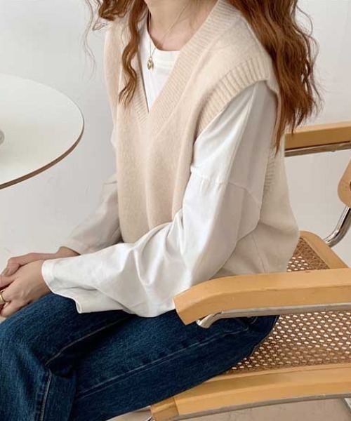 Vipoa（ヴィポア）の「Vネックベーシックベスト（ベスト・レディース・グレー/ブルー/イエロー/アイボリー/ブラック/ホワイト・FREE）」の7枚目の写真