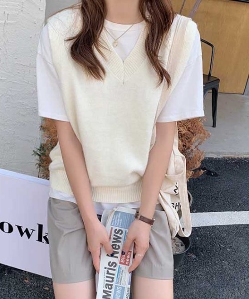 Vipoa（ヴィポア）の「Vネックベーシックベスト（ベスト・レディース・グレー/ブルー/イエロー/アイボリー/ブラック/ホワイト・FREE）」の22枚目の写真