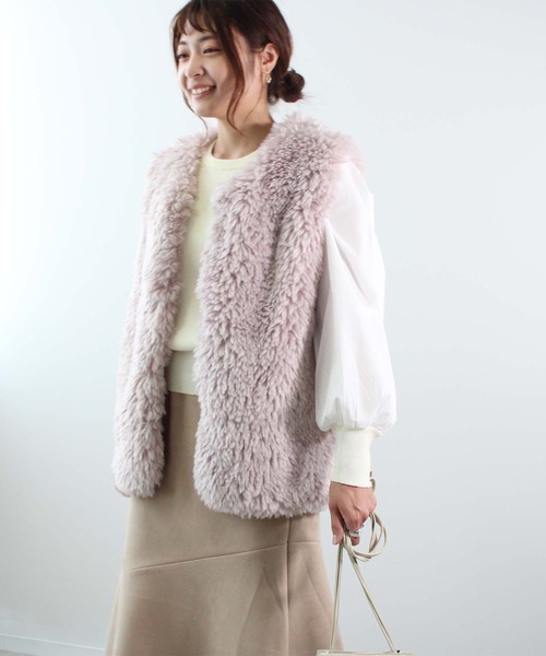 toucher du brise(トゥシェドブリーズ)の「エコファーベスト(ベスト・レディース・ベージュ/ピンク/ダークブラウン/オフホワイト・M)」の8枚目の写真