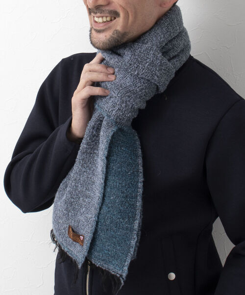 NOLLEY'S goodman（ノーリーズグッドマン）の「【Ca.Ma./カマ】別注 ブークレーストール ダブルフェイス（ストール/ショール・メンズ・グレー/オリーブ/グレイッシュブルー・FREE）」の2枚目の写真