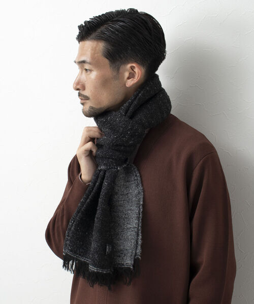 NOLLEY'S goodman（ノーリーズグッドマン）の「【Ca.Ma./カマ】別注 ブークレーストール ダブルフェイス（ストール/ショール・メンズ・グレー/オリーブ/グレイッシュブルー・FREE）」の19枚目の写真