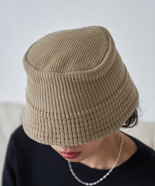VACANCY（ヴァカンシー）の「バケットニットハット（ハット・レディース・ブラック/ベージュ・FREE）」の4枚目の写真