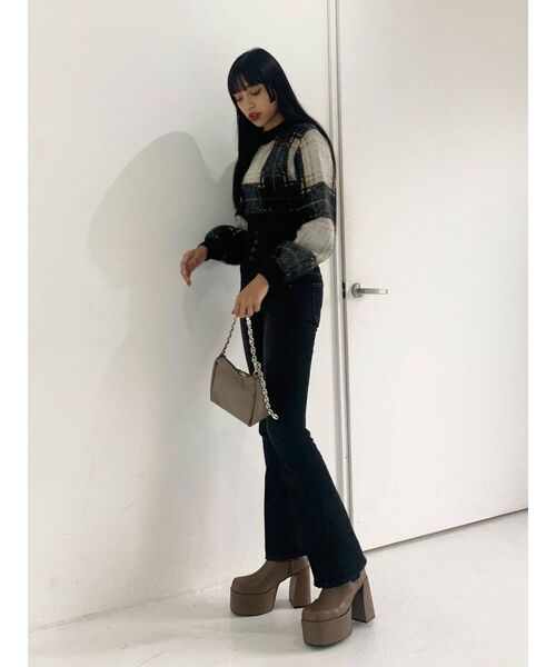 EMODA(エモダ)の「チェックパフスリーブニット(ニット/セーター・レディース・ブラック/ベージュ/グリーン・FREE)」の17枚目の写真