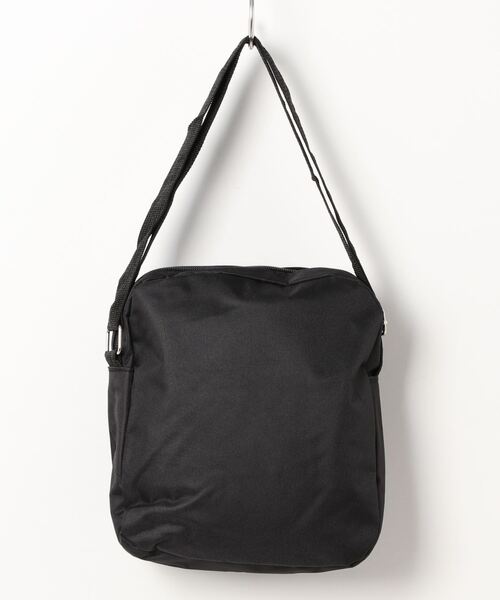 STYLEBLOCK(スタイルブロック)の「リュック×ショルダーバッグ×パウチ3点セット(バックパック/リュック・メンズ・レッド/ブルー/グレー/ブラック・FREE)」の12枚目の写真