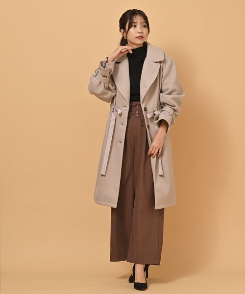 rps（アールピーエス）の「ウエストリボンチェスターコート（チェスターコート・レディース・ブラック/グレイッシュベージュ/モカ・M）」の7枚目の写真