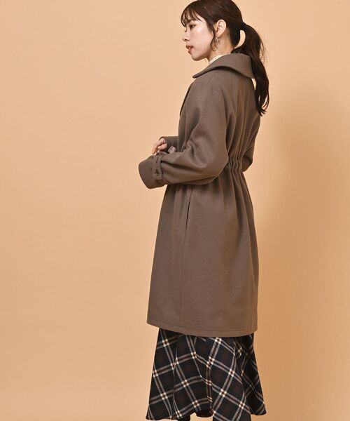 rps（アールピーエス）の「ウエストリボンチェスターコート（チェスターコート・レディース・ブラック/グレイッシュベージュ/モカ・M）」の19枚目の写真