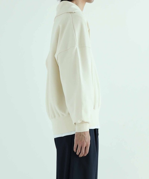 ADAM ET ROPE'(アダムエロペ)の「【WEB限定】《数量限定追加》ビッグカラー ハーフジップ ルーズスウェット / ユニセックス(スウェット・メンズ・ブラック/ネイビー/ホワイト系その他2・M/L)」の13枚目の写真