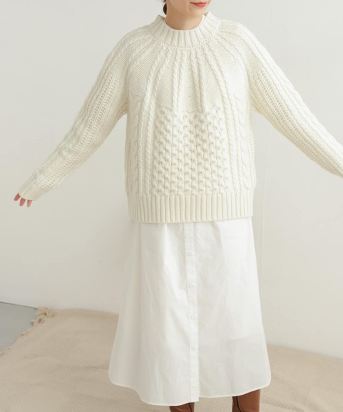 URBAN RESEARCH DOORS（アーバンリサーチドアーズ）の「ケーブルクルーネックニット（ニット/セーター・レディース・オフホワイト/ネイビー・MEDIUM）」の9枚目の写真