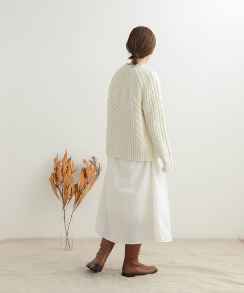 URBAN RESEARCH DOORS（アーバンリサーチドアーズ）の「ケーブルクルーネックニット（ニット/セーター・レディース・オフホワイト/ネイビー・MEDIUM）」の12枚目の写真