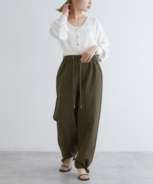 w closet（ダブルクローゼット）の「裾リボンカーゴパンツ（カーゴパンツ・レディース・ピンク/カーキ/ブラック/オフホワイト・FREE）」の22枚目の写真