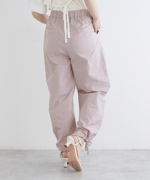 w closet（ダブルクローゼット）の「裾リボンカーゴパンツ（カーゴパンツ・レディース・ピンク/カーキ/ブラック/オフホワイト・FREE）」の6枚目の写真
