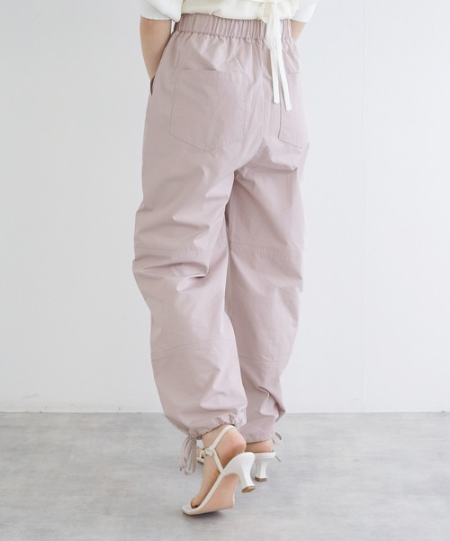 w closet（ダブルクローゼット）の「裾リボンカーゴパンツ（カーゴパンツ・レディース・ピンク/カーキ/ブラック/オフホワイト・FREE）」の10枚目の写真