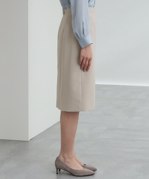 INDIVI(インディヴィ)の「◆【定番スーツ/通勤/洗える】ストレートスカート(スカート・レディース・ベージュ系5/ネイビー/ブラック・03/13/38/15 /19/05/12/34/36/17/40/42)」の6枚目の写真