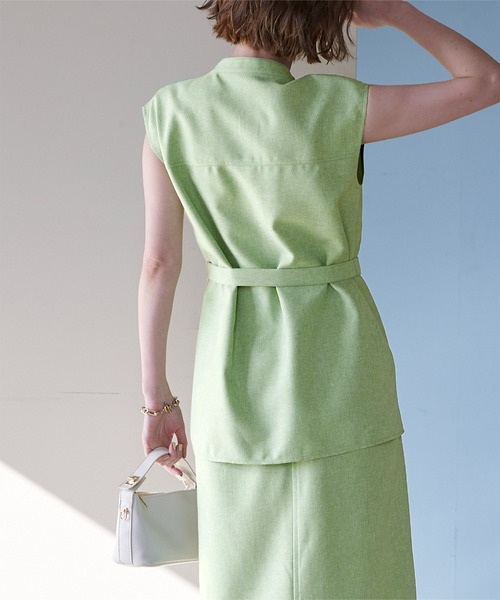 UR'S（ユアーズ）の「リネンライクノースリーブトップス（タンクトップ・レディース・グリーン系その他/サンドベージュ/ブラック/アイボリー/ブルー系その他/ダークグレー/ダークブラウン・S/M/L）」の6枚目の写真