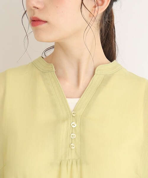 DRESKIP（ドレスキップ）の「◆お袖のボリュームが可愛い！キーネック七分袖ブラウス（チュニック・レディース・ベージュ/レモンイエロー/ネイビー・04/02/03）」の7枚目の写真