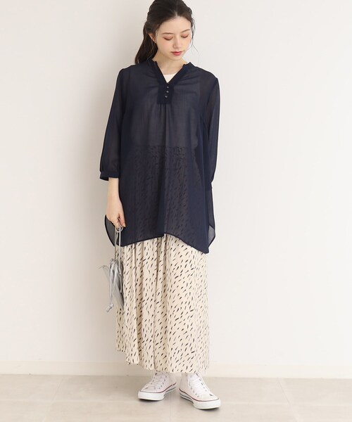 DRESKIP（ドレスキップ）の「◆お袖のボリュームが可愛い！キーネック七分袖ブラウス（チュニック・レディース・ベージュ/レモンイエロー/ネイビー・04/02/03）」の21枚目の写真