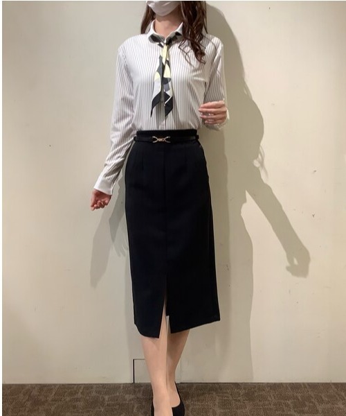 TOKYO SHIRTS（トウキョウシャツ）の「COFREX クレリックラウンド衿 長袖ブラウス（ビジネスシャツ・レディース・ライトグレー・S/M/L/LL）」の6枚目の写真