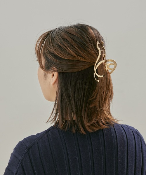 VIS（ビス）の「ウェービーラインメタルバンス（バレッタ/ヘアクリップ・レディース・シルバー/ゴールド・FREE）」の6枚目の写真